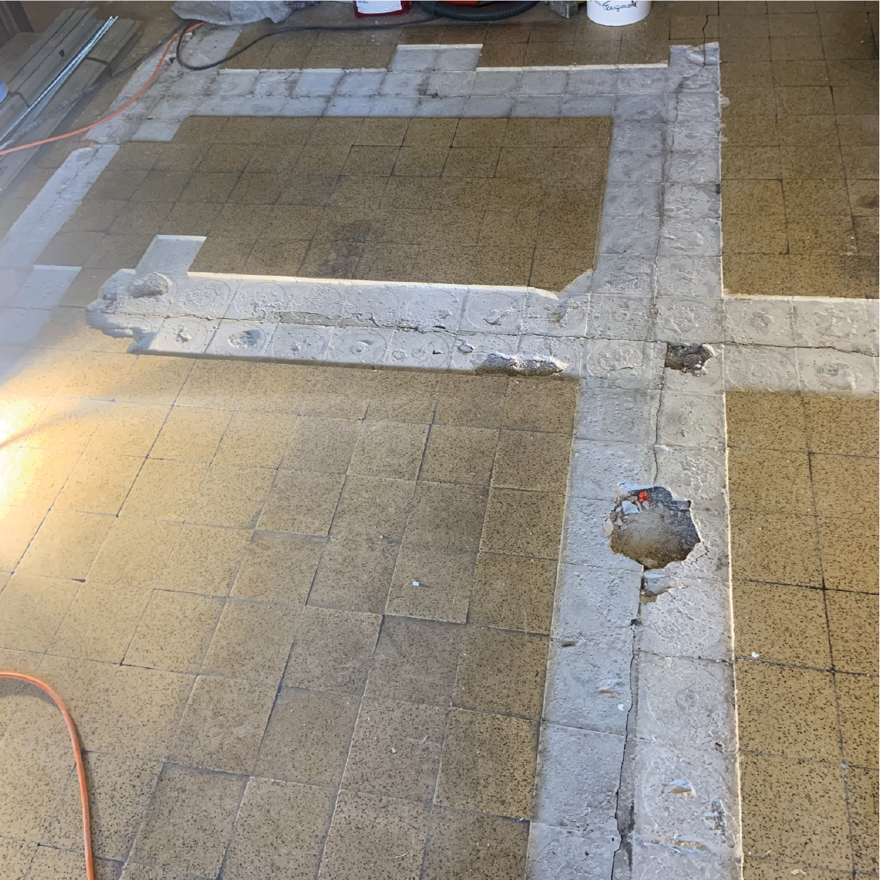 Lfa-construction-ragreage-sol-revetement-renovation