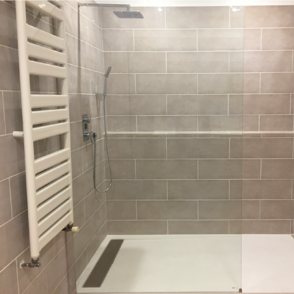 lfa-construction-douche-renovation-salle-de-bain-plomberie-marseille