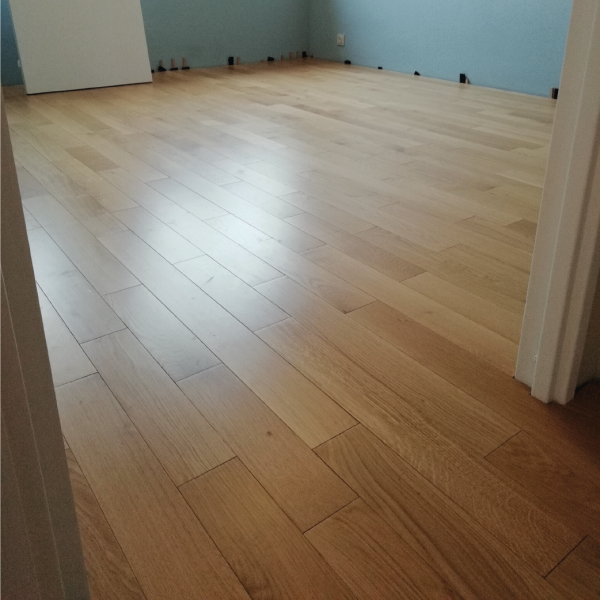 lfa-construction-renovation-interieur-pose-parquet-massif-marseille-bois